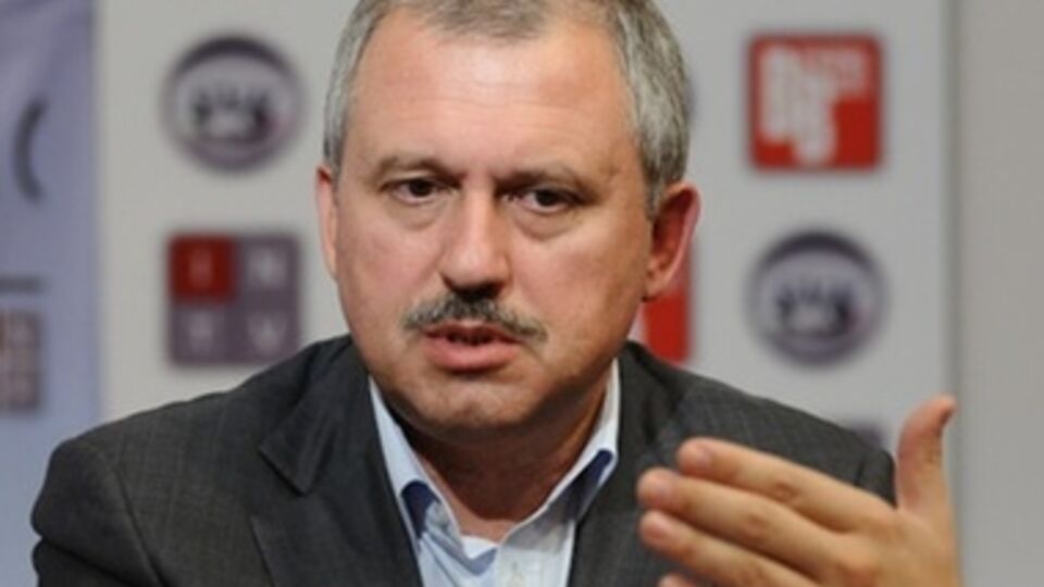 Андрей Сенченко заявил, что спецслужбы "не будут играть со щитами и дубинками"