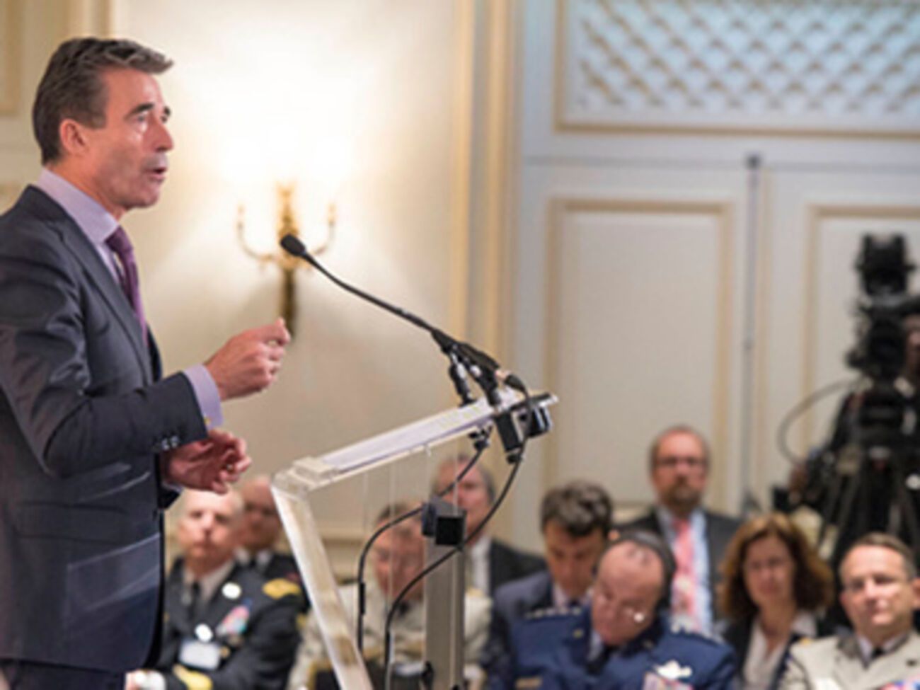 Расмуссен призвал к усилению НАТО