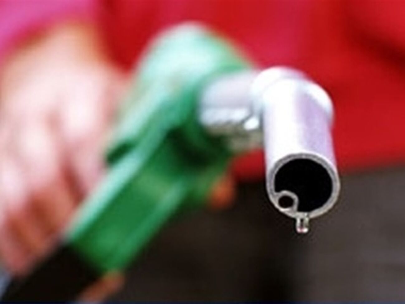 В Крыму литр 95-го бензина стоит почти 14 гривен