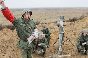 Контрольное занятие на Обуз-Лесновском полигоне. Работа минометного расчета.