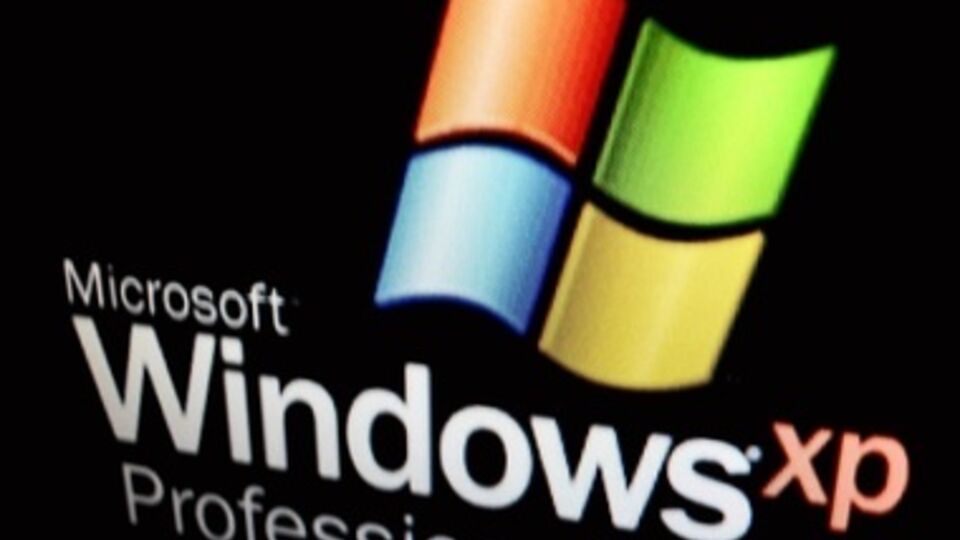 Владельцам компьютеров на базе устаревшей платформы советуют перейти на Windows 7 или Windows 8.