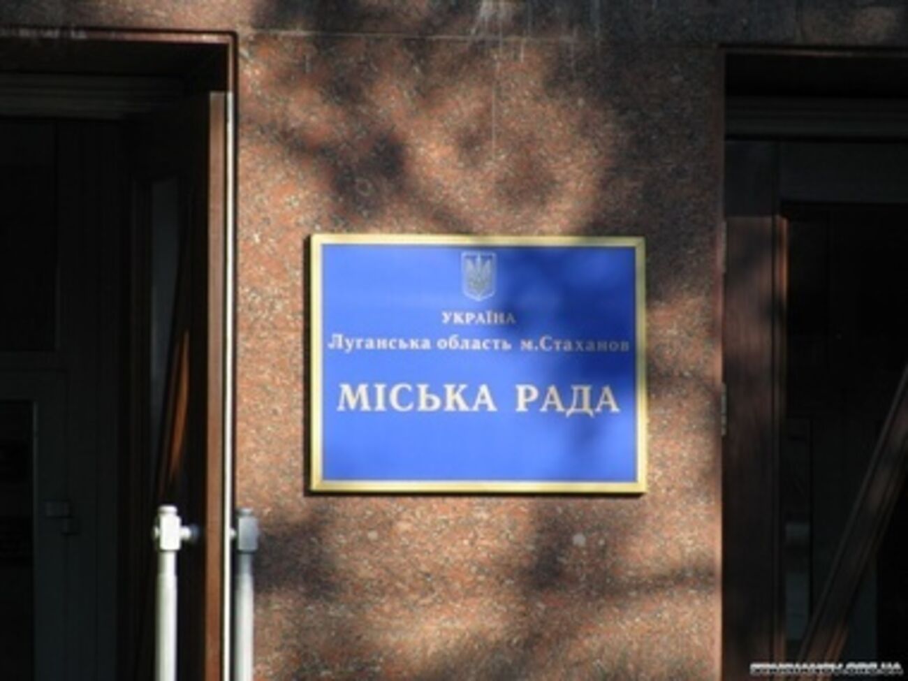 Всего лишь 23 депутата пришли на кворум мэра города