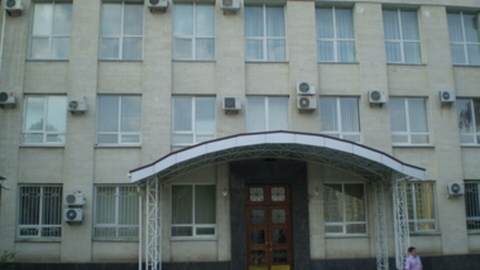 Пророссийские захватчики во время штурма были вооружены автоматическим оружием