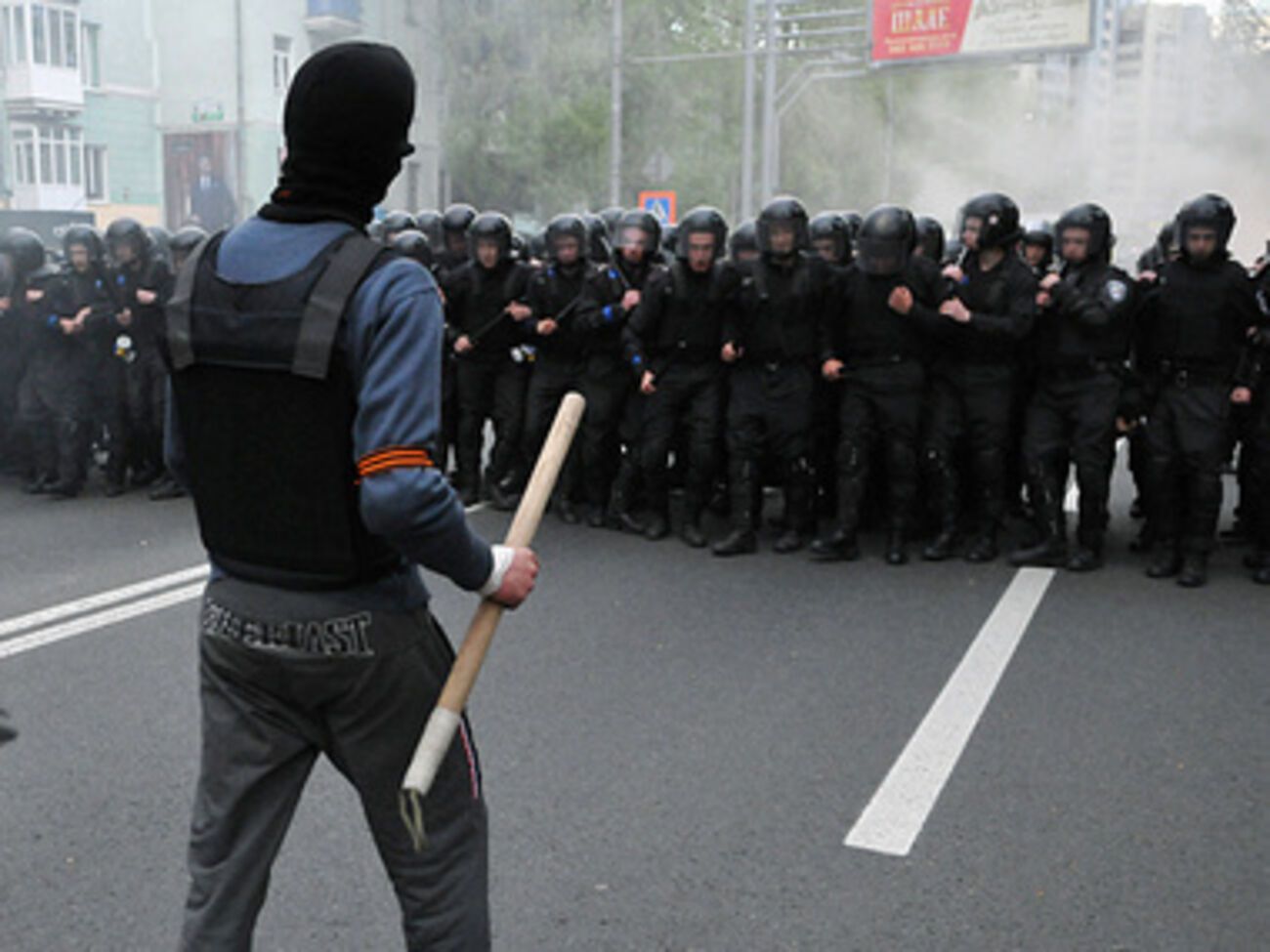Первомай в Украине. В ожидании войны. Онлайн-репортаж