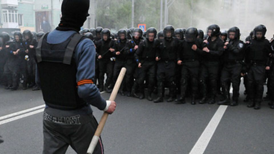 Первомай в Украине. В ожидании войны. Онлайн-репортаж