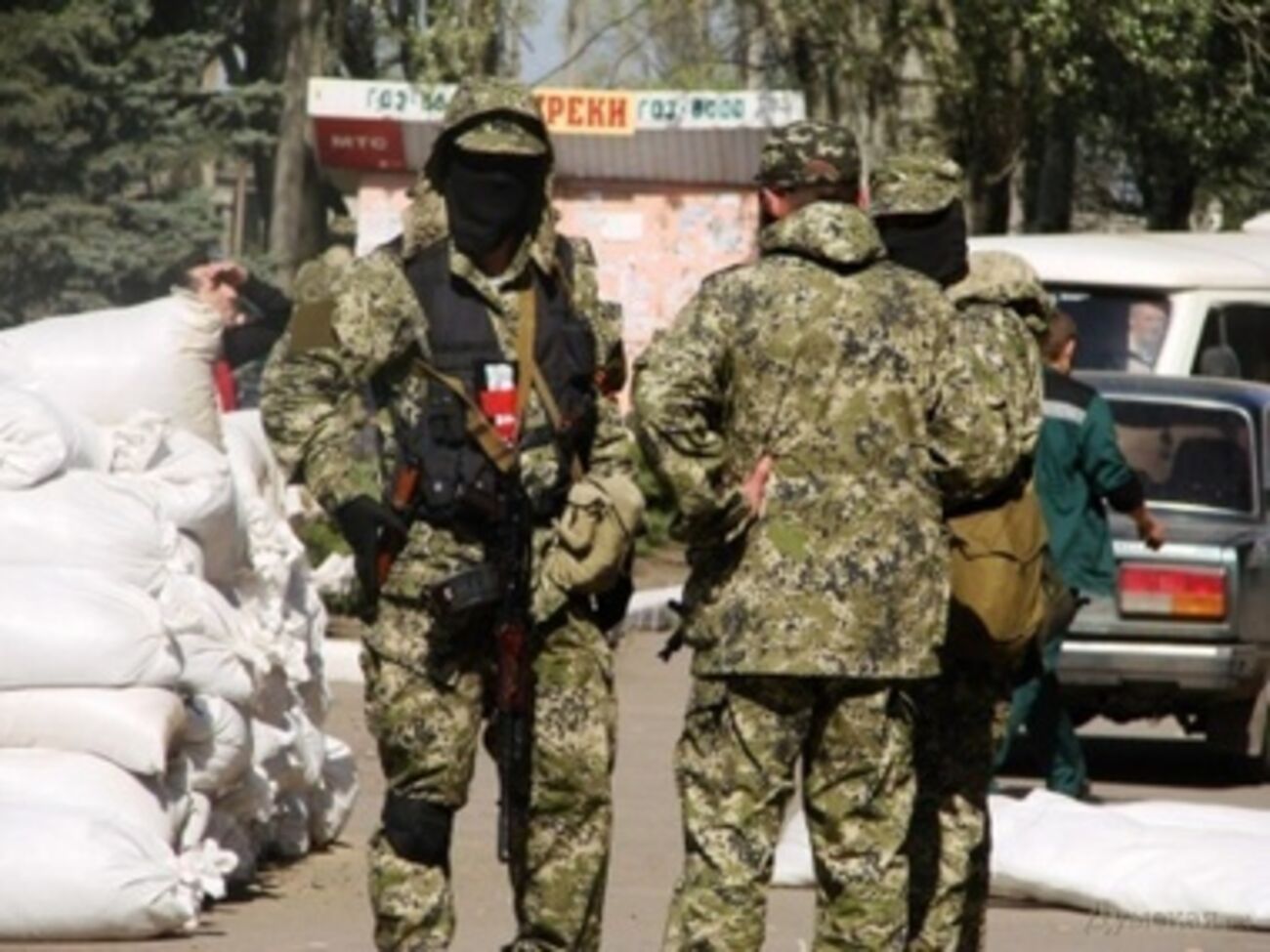 Сепаратисты захватили пустую прокуратуру Горловки