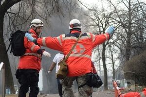 Донецкие террористы захватили семерых волонтеров Красного Креста, позже их отпустили