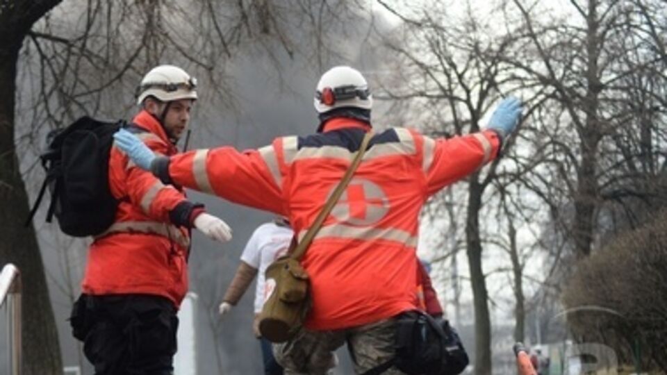 Донецкие террористы захватили семерых волонтеров Красного Креста, позже их отпустили