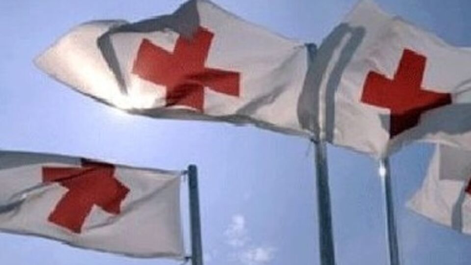Члены и волонтеры Красного Креста находятся под защитой Женевских конвенций