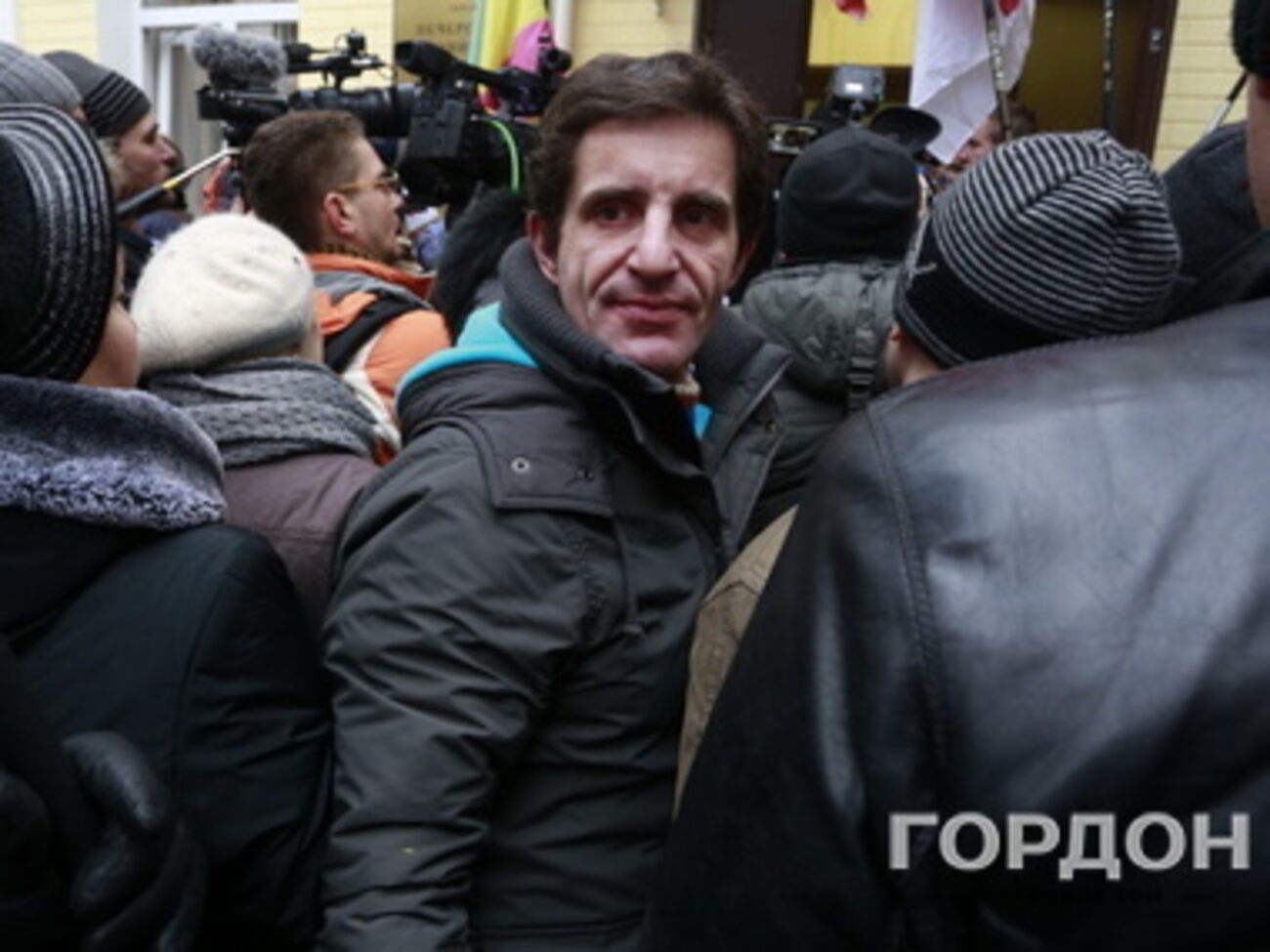 Шкиряк прекращает участие в выборах президента Украины