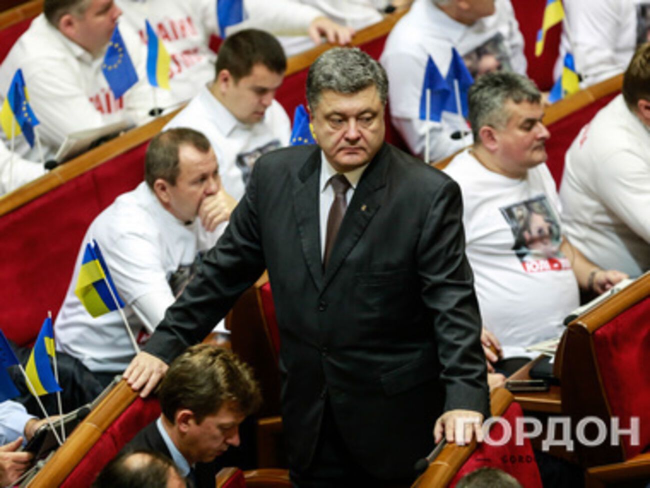 Порошенко считает, что вступление в НАТО сейчас невозможно