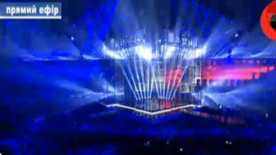 В прямом эфире конкурс транслирует "Первый национальный"