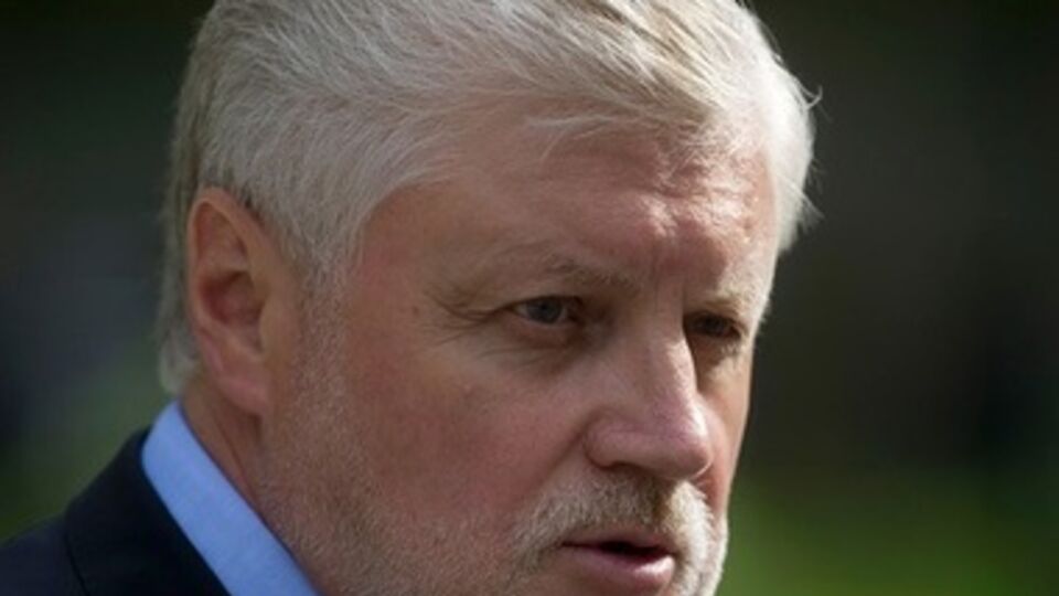 Миронов повезет свою семью в Крым не по доброй воле