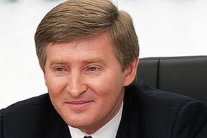 "Народные дружины" Ахметова являются провокативными по мнению общественных активистов.