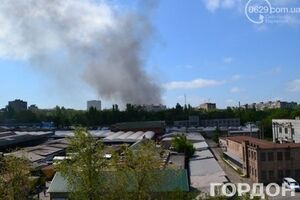 В день "референдума" горсовет Мариуполя опять в огне.