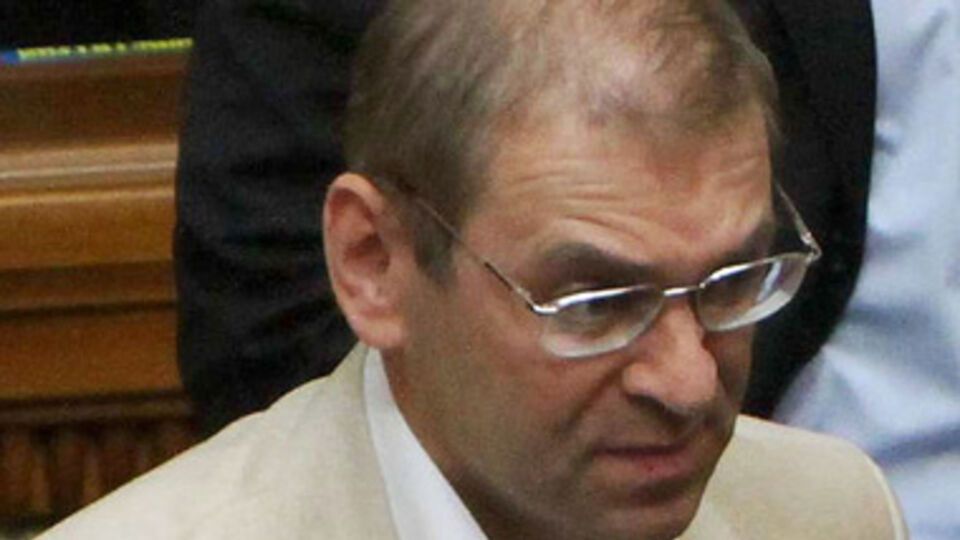 РФ не имеет права вводить миротворцев на территорию Украины, уверен Пашинский