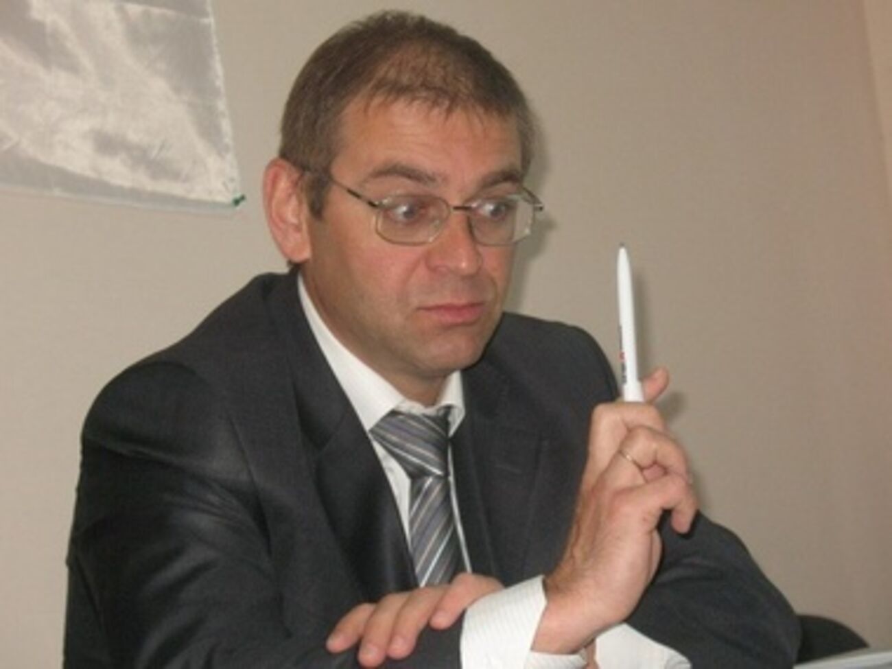 На востоке уже действуют отряды самообороны и Нацгвардия, заявил Пашинский