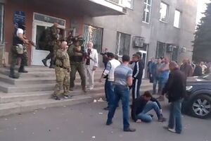 Батальон "Днепр" прибыл в Красноармейск сегодня днем