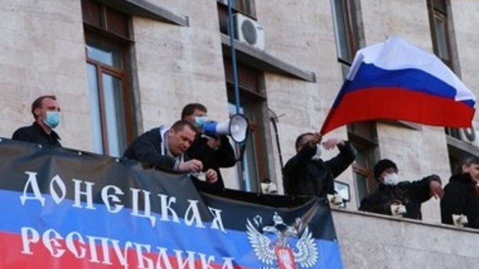 Путин не удовлетворит просьбу донецких сепаратистов, считает Попов