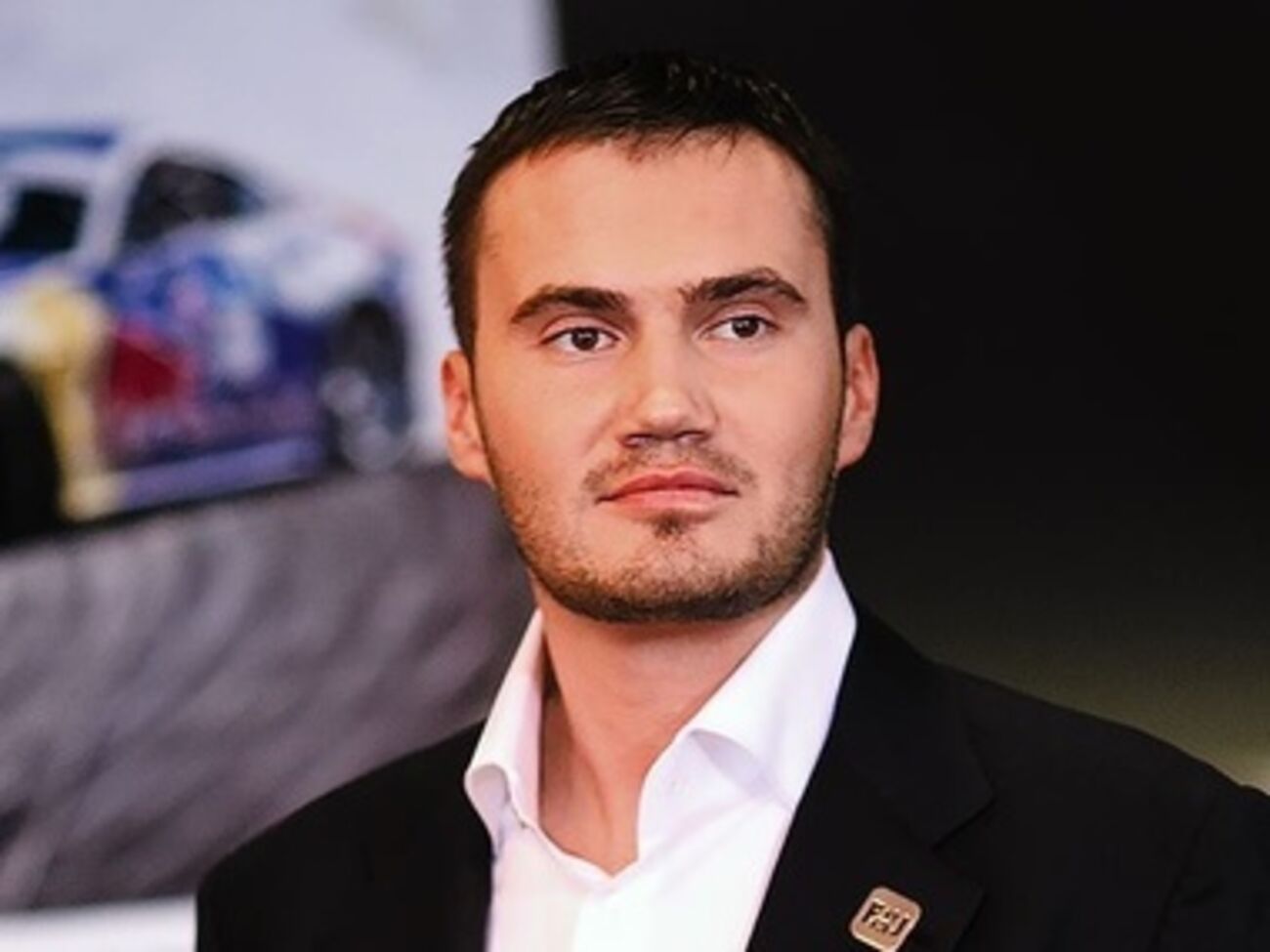 Янукович-младший вышел из Партии регионов, но не сдал депутатский мандат