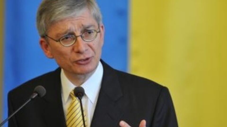 Президент ВКУ Евгений Чолий считает, что Россия разыгрывает крымский сценарий в Восточной Украине