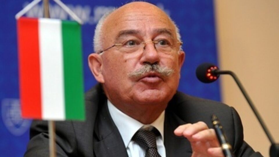 Глава МИД Венгрии Янош Мартони