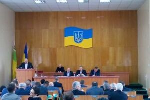 Депутаты не видят смысла работать, когда они не могут "влиять на процессы"