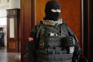 ФСБ обвинила челябинского политолога в призывах к экстремистской деятельности