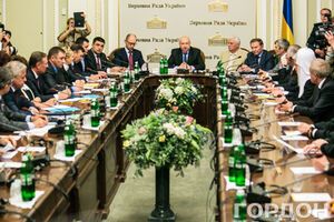 Следующий "круглый" стол предложили провести в Донецке.