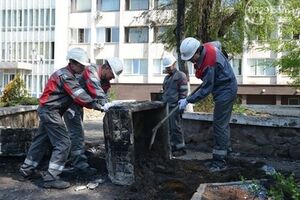В местные дружины уже записалось несколько тысяч мариупольцев