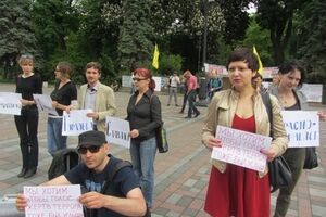 Жители Донбасса требовали эффективной борьбы с терроризмом