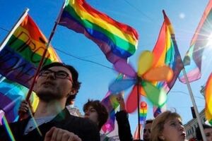 Гей-активисты Москвы планируют получить разрешение на проведение парада 31 мая