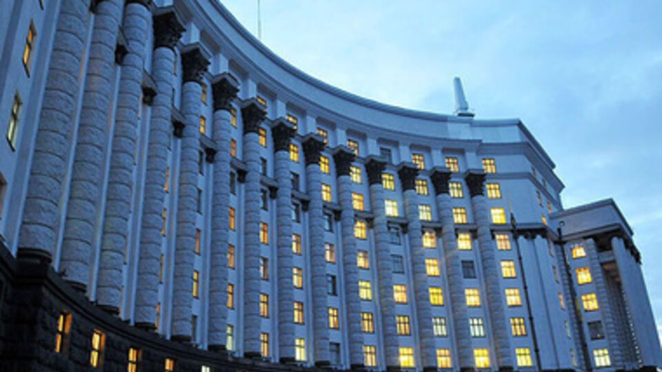 Предложения по передаче полномочий в регионы парламент может рассмотреть до конца июля