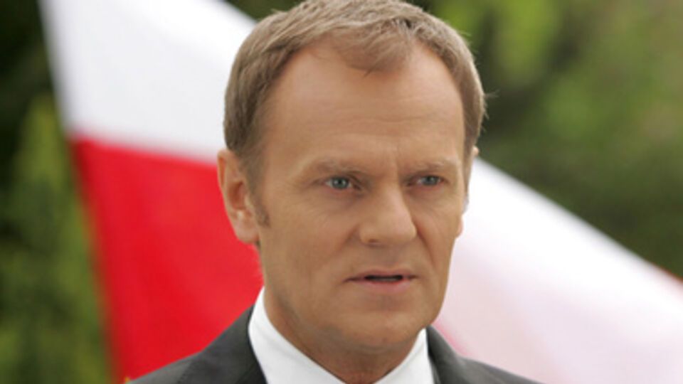 Туск считает, что не стоит распространять российскую пропаганду.