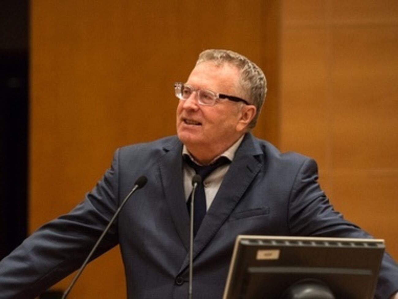 Это будет огромный удар по экономике Украины, заявил Жириновский