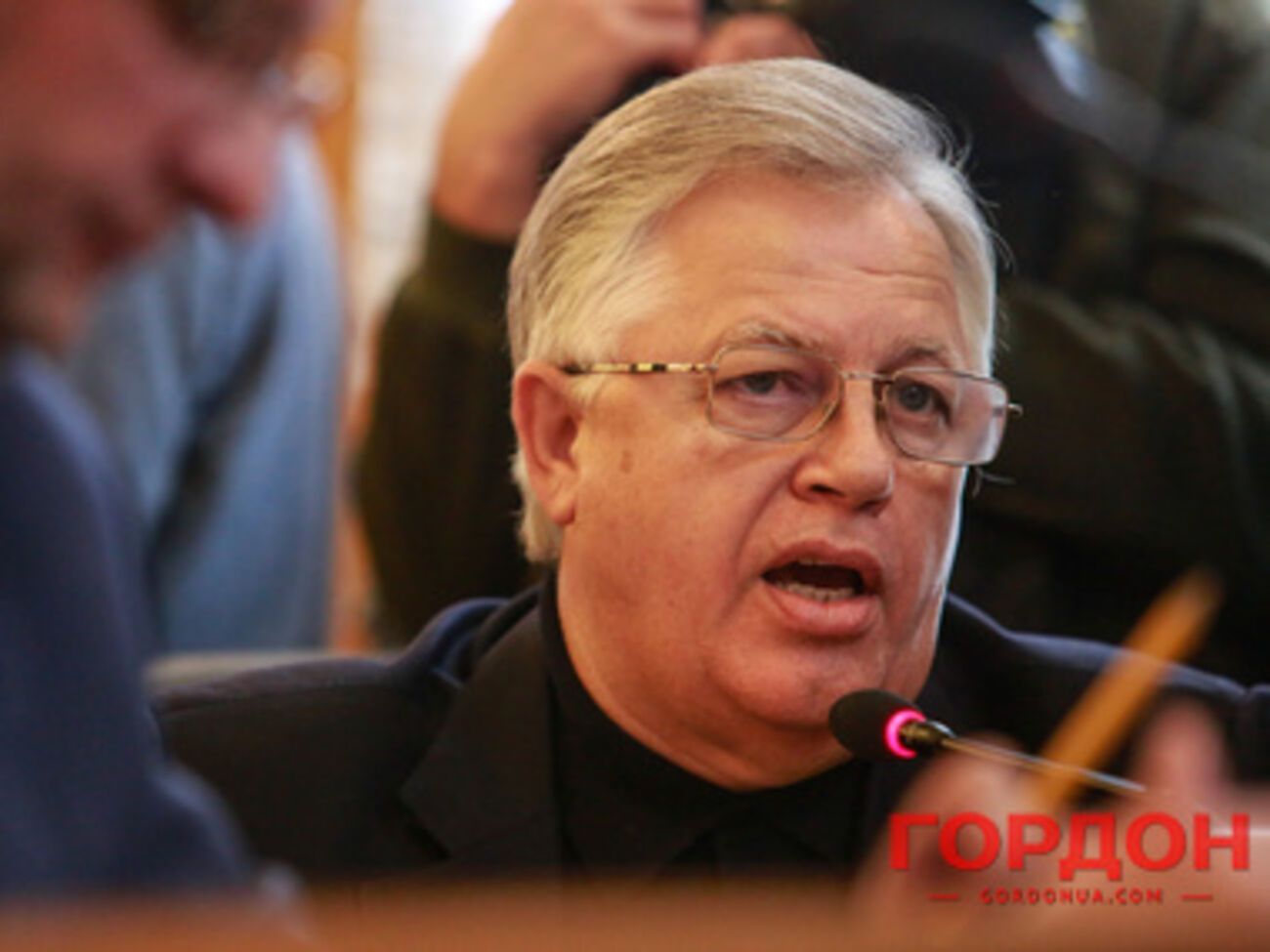 Лидер КПУ Петр Симоненко может остаться без фракции в Раде