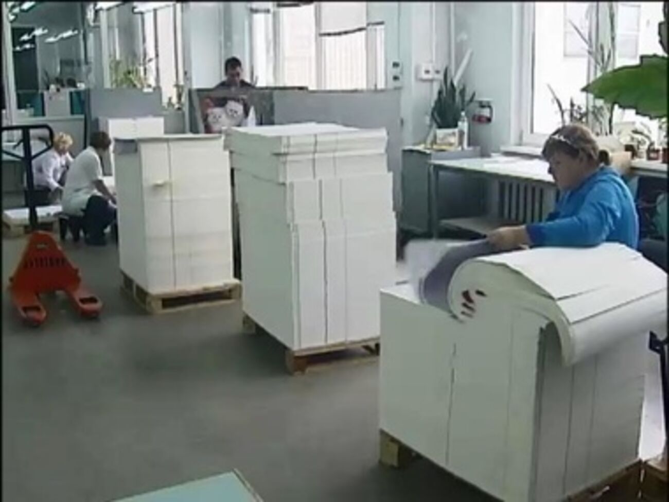 В ЦИК уверяют, что бюллетени для выборов президента Украины имеют лучшую защиту, чем деньги