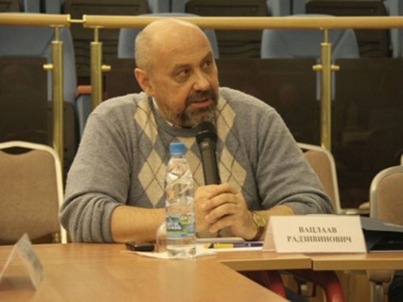 Вацлаву Радзивиновичу сотрудники ФСБ не позволили&nbsp;сделать телефонный звонок ни в редакцию, ни в посольство Польши в Москве, ни в МИД