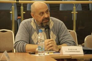 Вацлаву Радзивиновичу сотрудники ФСБ не позволили сделать телефонный звонок ни в редакцию, ни в посольство Польши в Москве, ни в МИД