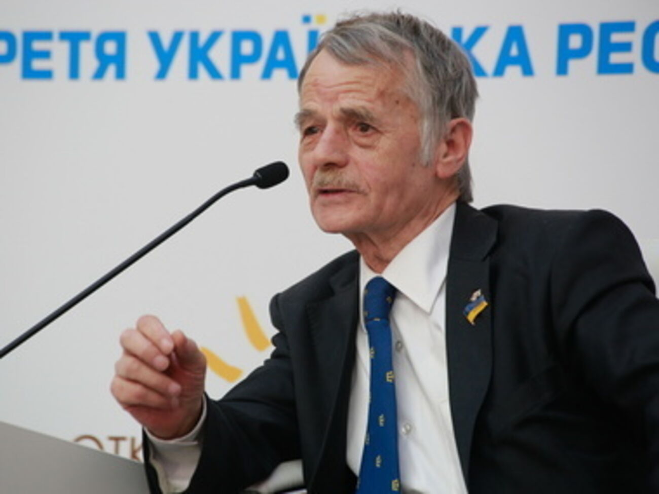 Мустафа Джемилев