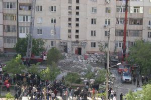 В результате взрыва в десятиэтажном доме были разрушены 18 квартир, еще 7 – повреждены