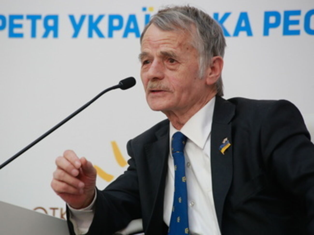 Мустафа Джемилев