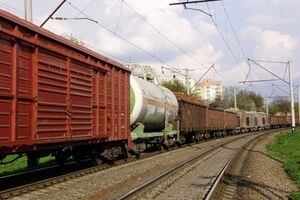 Из-за захвата Донецкой железной дороги было остановлено 7455 грузовых вагонов