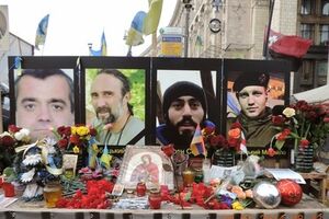 По официальным данным, в ходе акций протестов в Украине с конца ноября 2013 года по февраль 2014 погибли более 100 человек