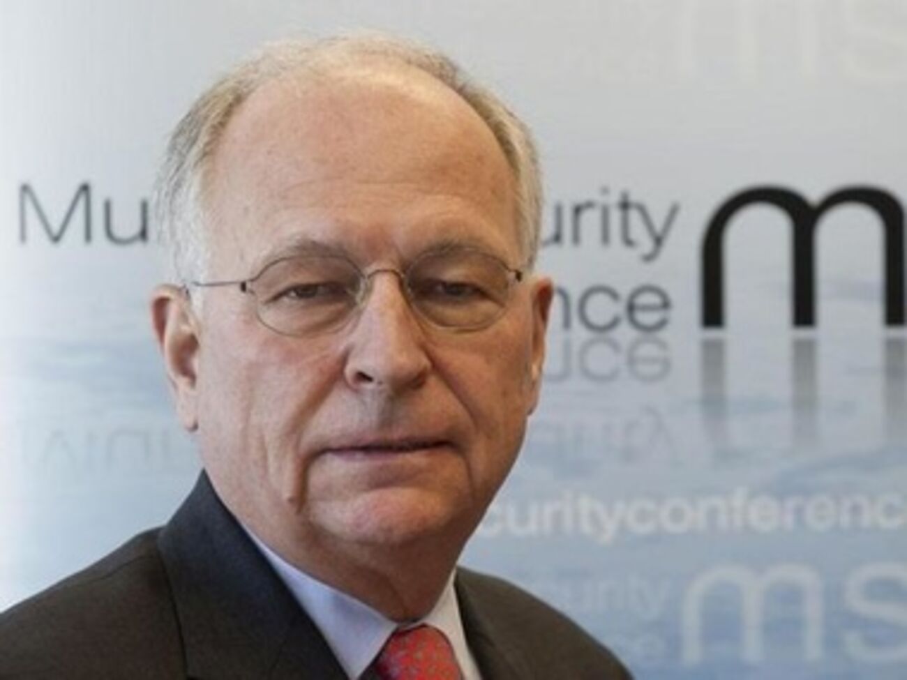 Вольфганг Ишингер сообщил о попытке захвата наблюдателей ОБСЕ.