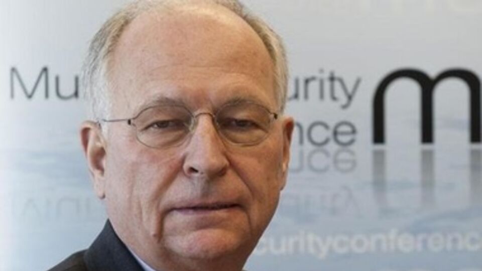 Вольфганг Ишингер сообщил о попытке захвата наблюдателей ОБСЕ.