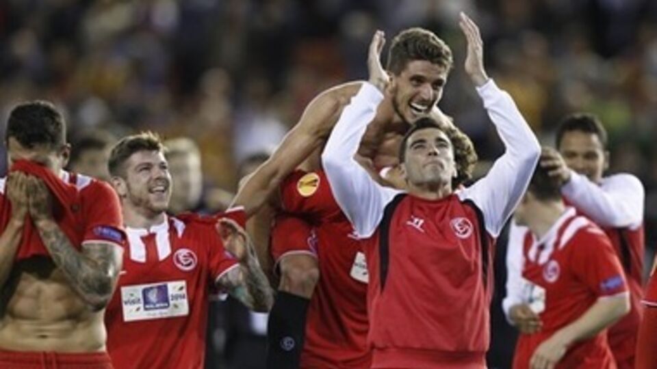 Севилья вышла в финал ЛЕ