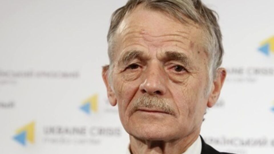 Мустафа Джемилев хотел сократить дорогу в Крым и добраться в Симферополь на самолете