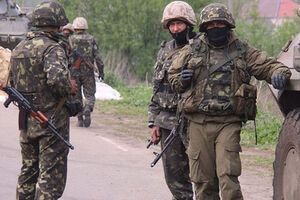 Украинские силовики в Славянске
