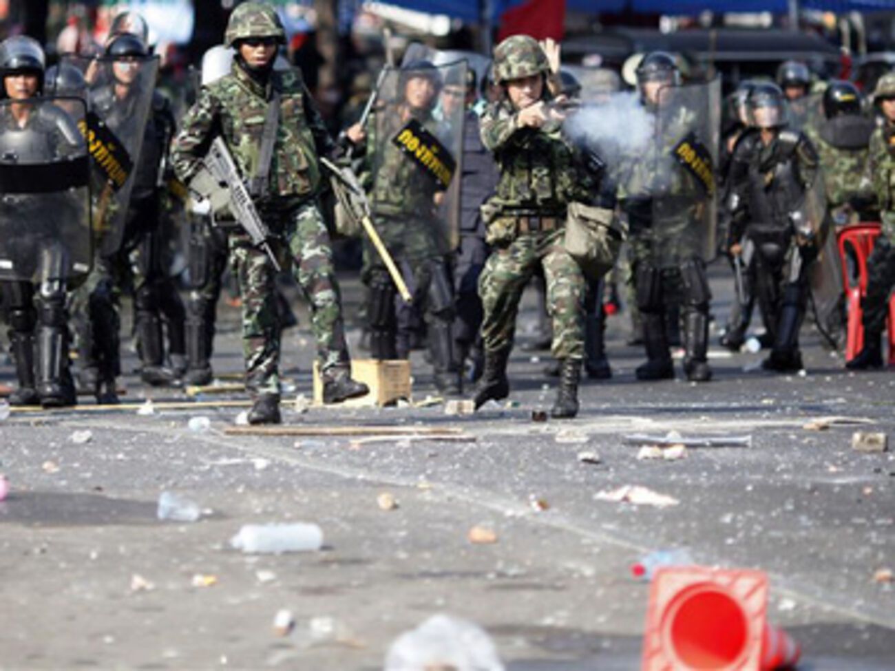 Несколько месяцев в стране не стихали протесты
